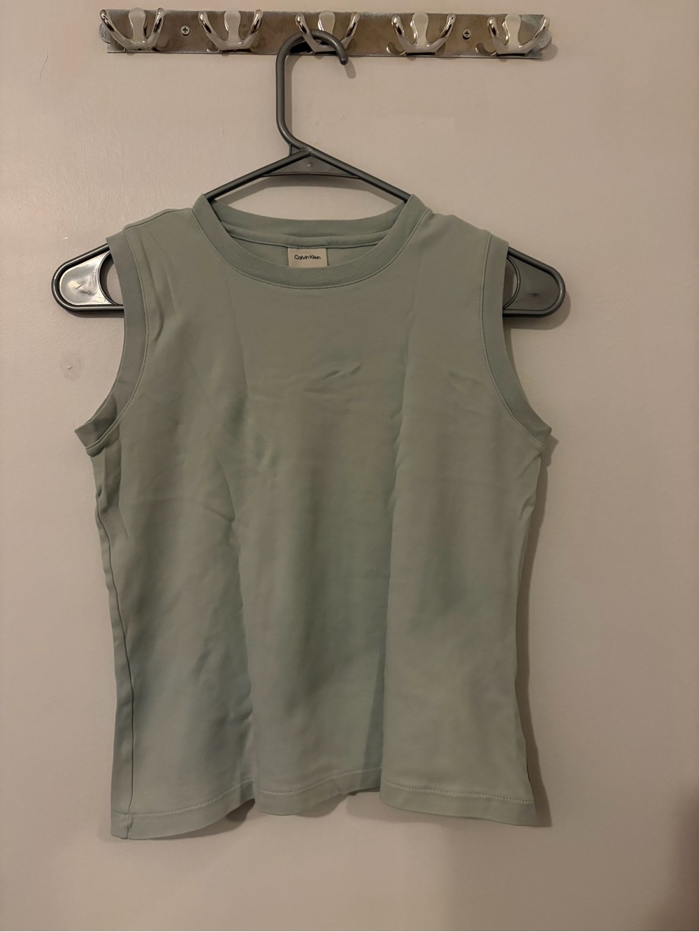 Calvin Klein Women's Sleeveless Crewneck Tank